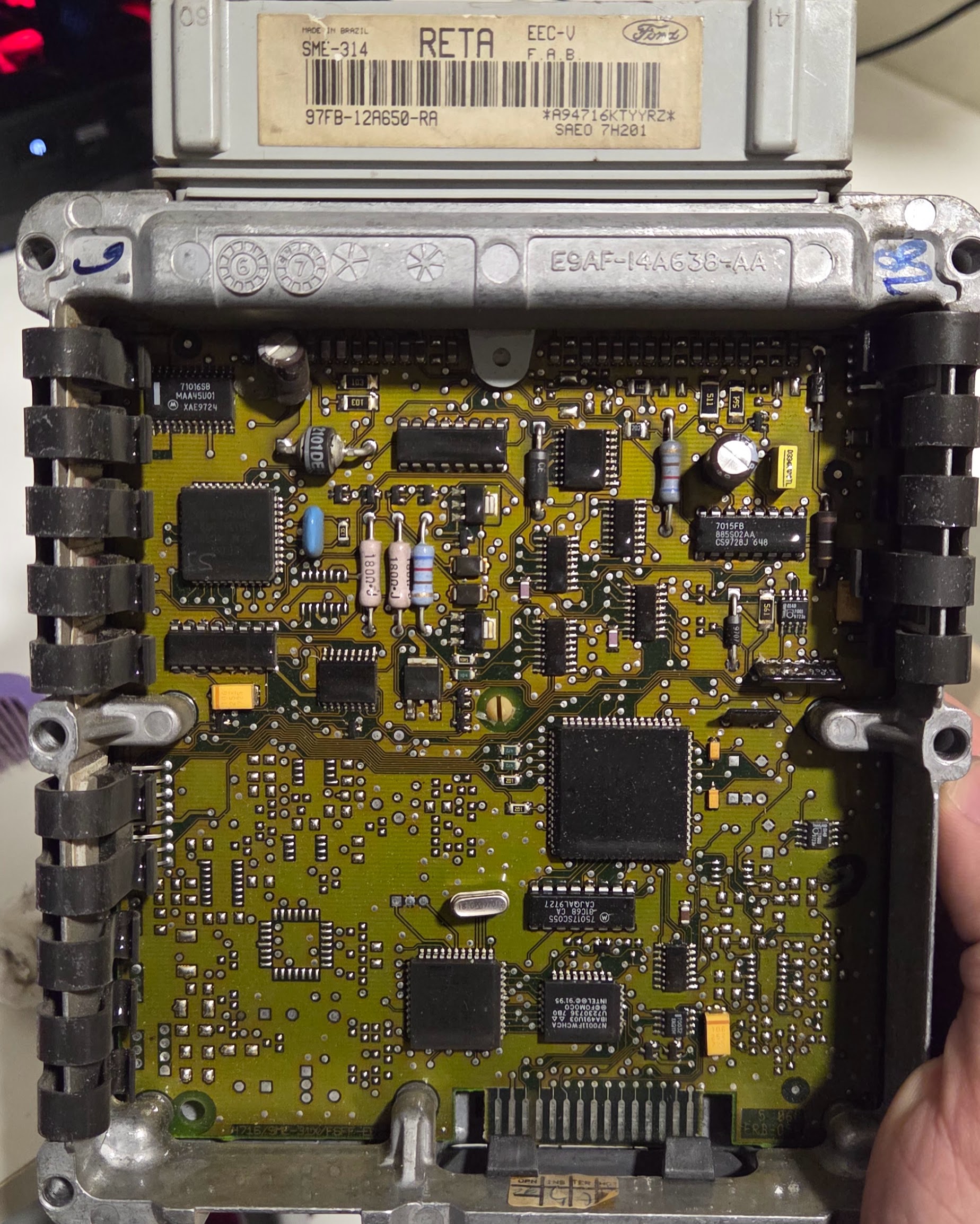Placa principal da ECU EEC-V